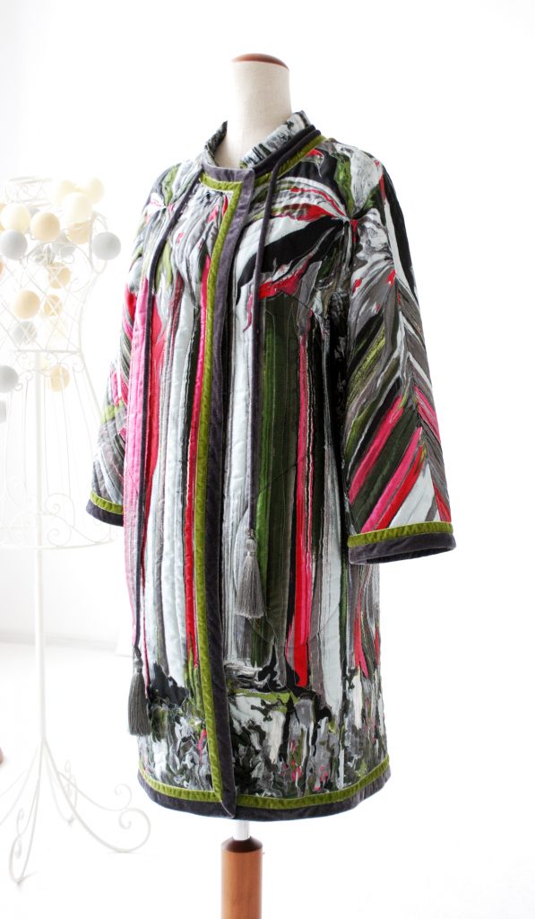 Long quilted elegant coat