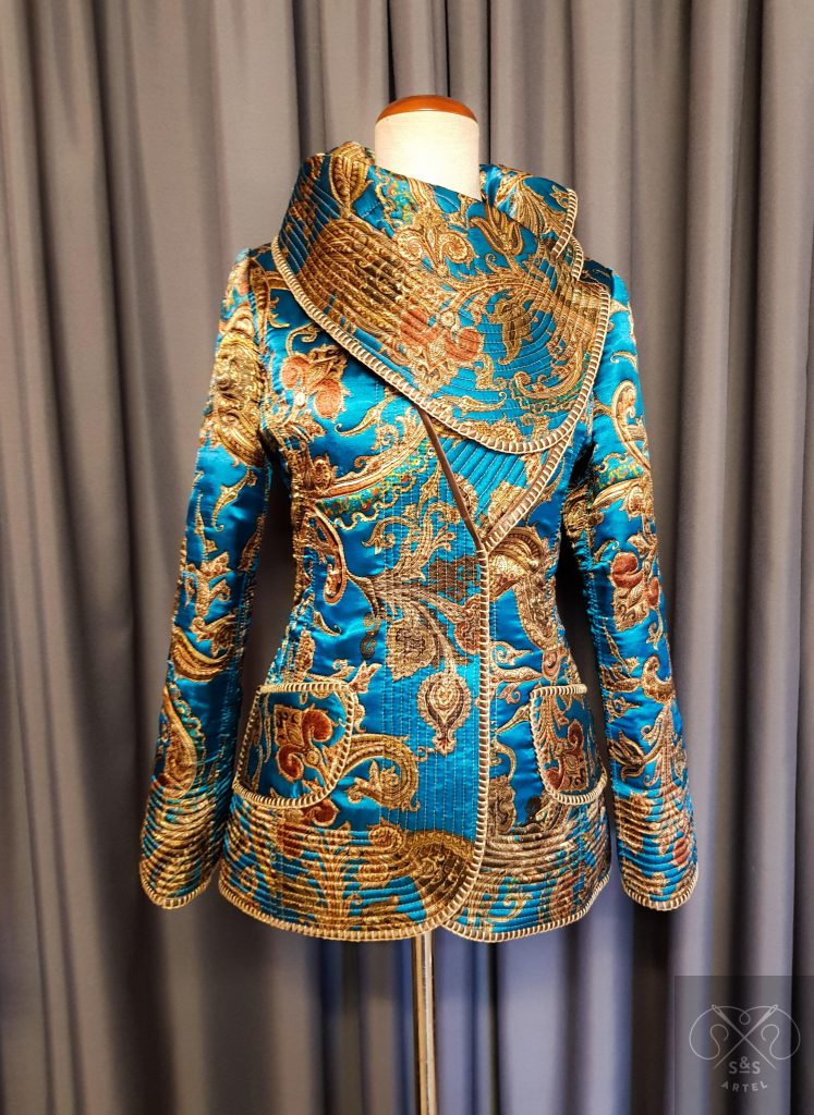 Quilted flower print jacket in brown and blue