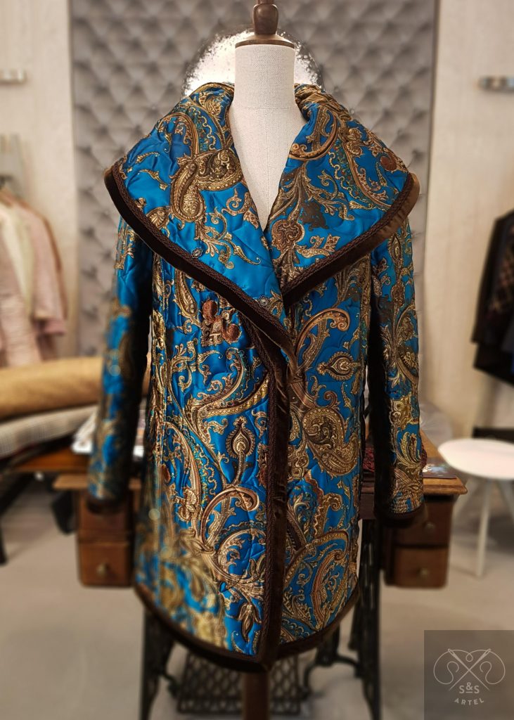 Quilted coat, flower pattern