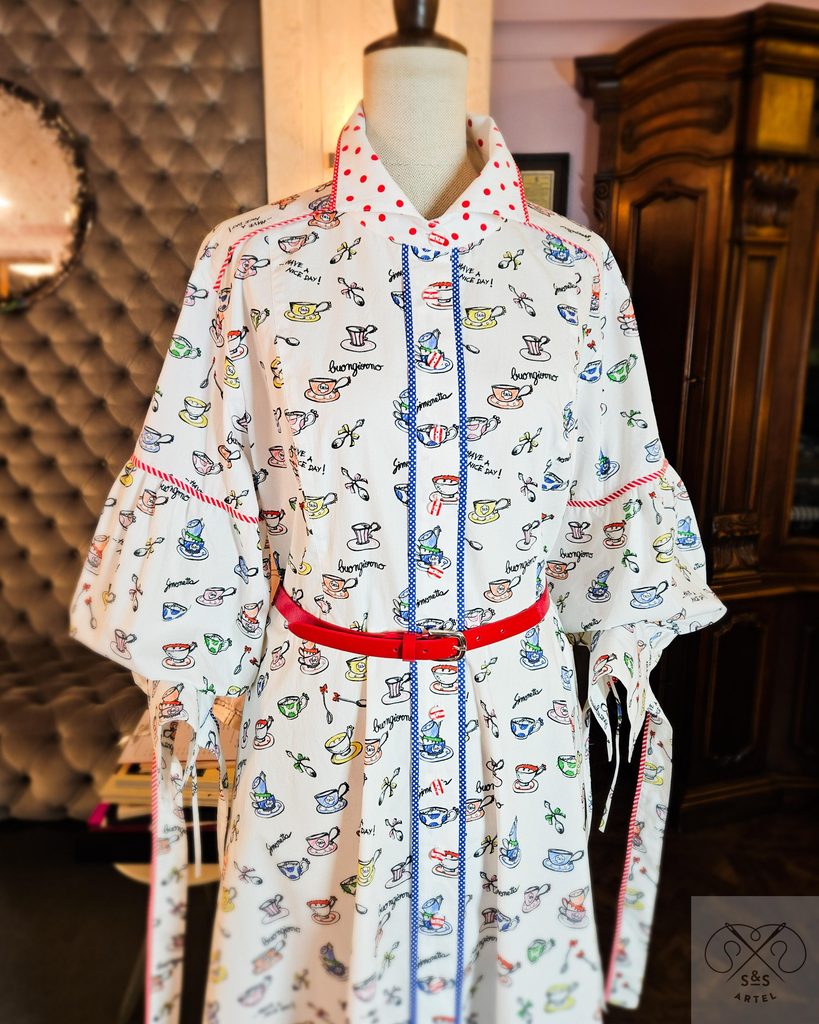 Joyfull white shirt dress with cups print, red bias tape details and belt
